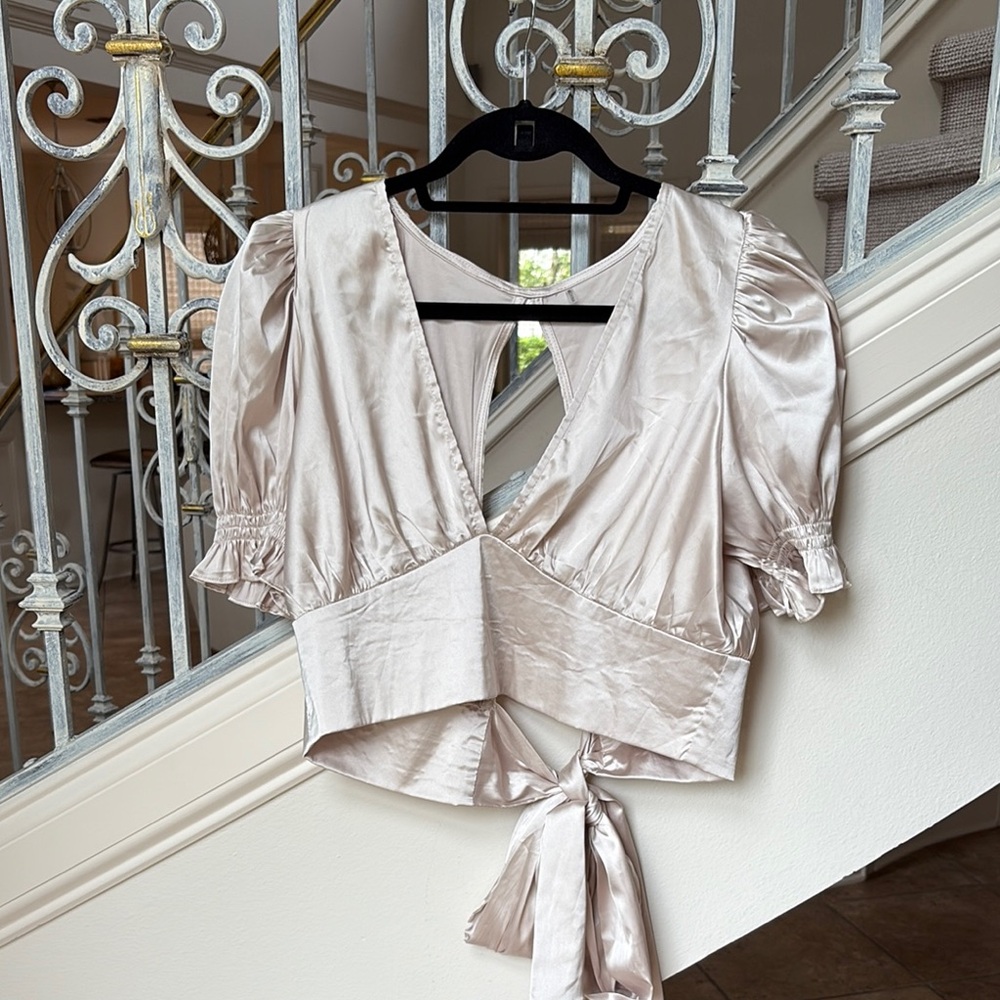 Blouse crop top